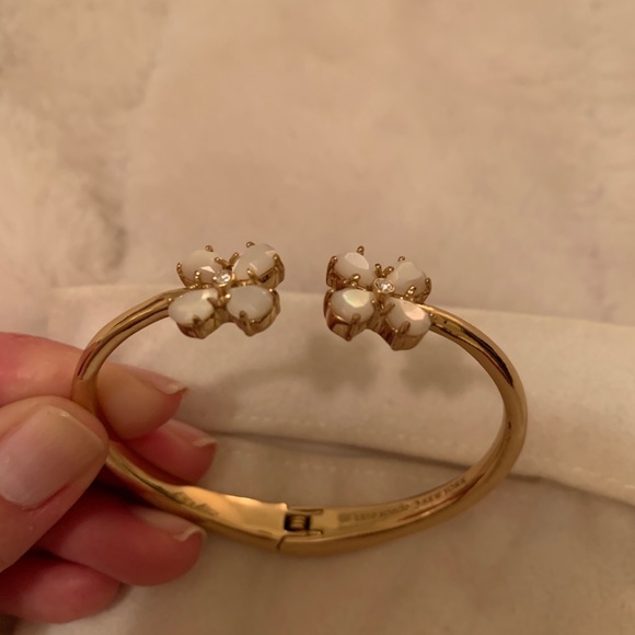 Kate Spade Flower Bangle - Picture 1 of 6
